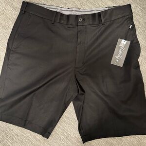 NWT! Walter Hagen Men's Black Shorts